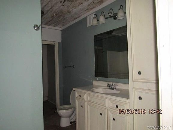 4th image of 1451 Camille St