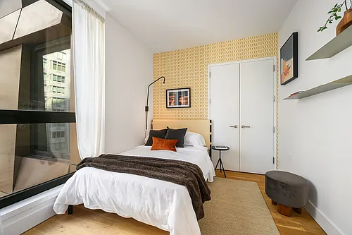 20 Rockwell Pl Photo 1