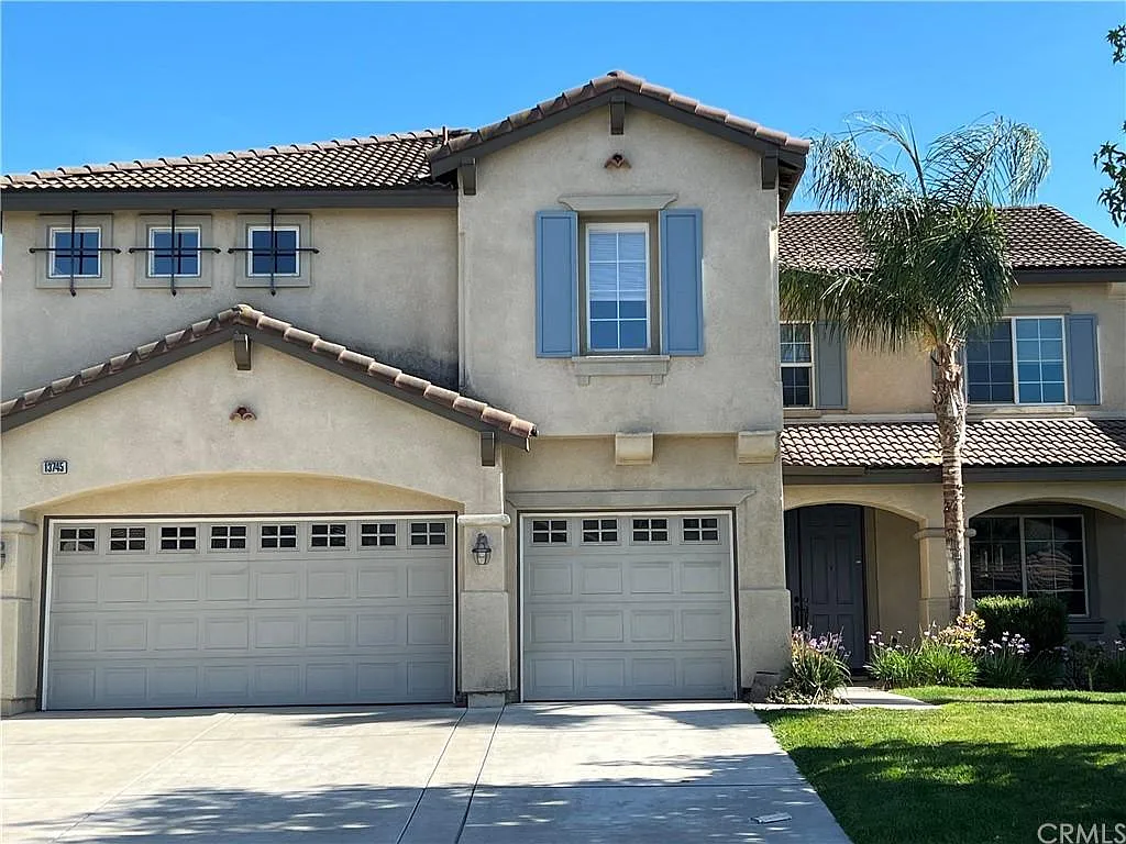 13745 Heatherwood Dr — Photo 2