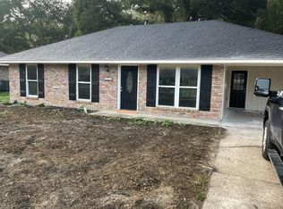 7132 Jupiter Dr, Baker, LA 70714