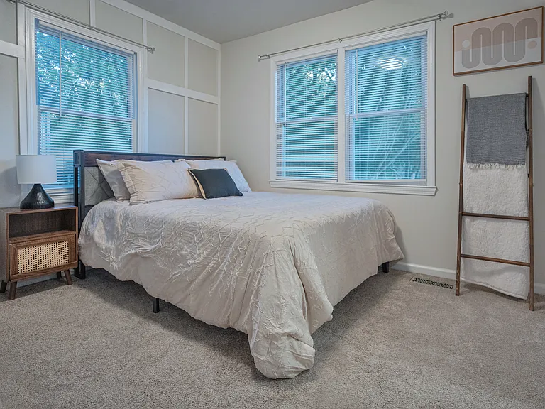 449 Maynard Ter SE — Photo 62