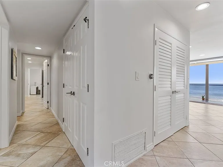 1585 S Coast Hwy #24 — Photo 23