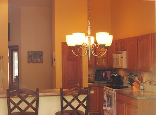 1241 Orchard Cir, Oconomowoc, WI 53066