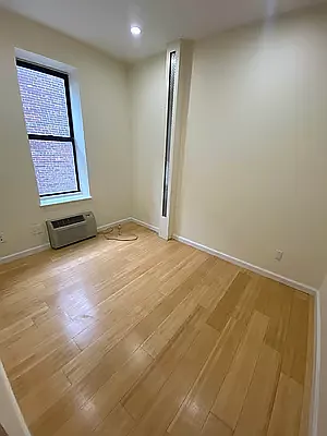 Rented by Level Group | media 4