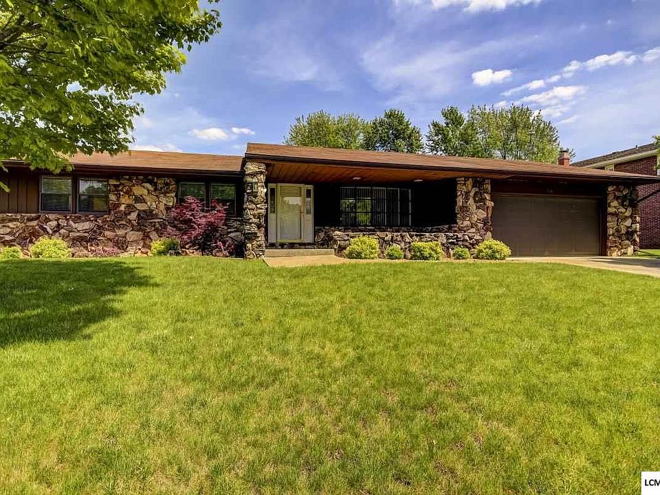 1st image of 540 Maywood Dr