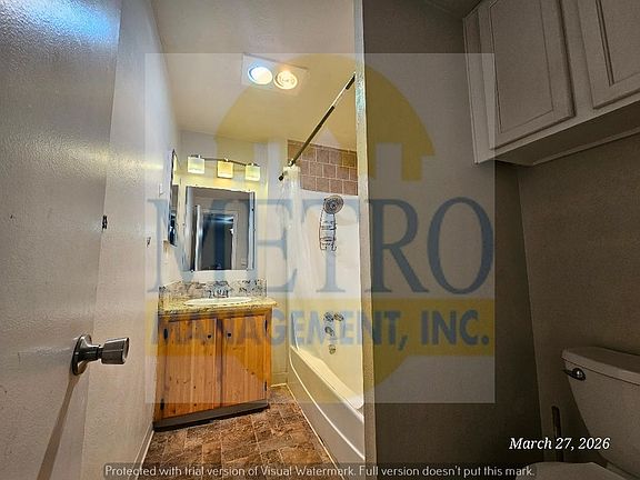4th image of 906 S Curtis Rd