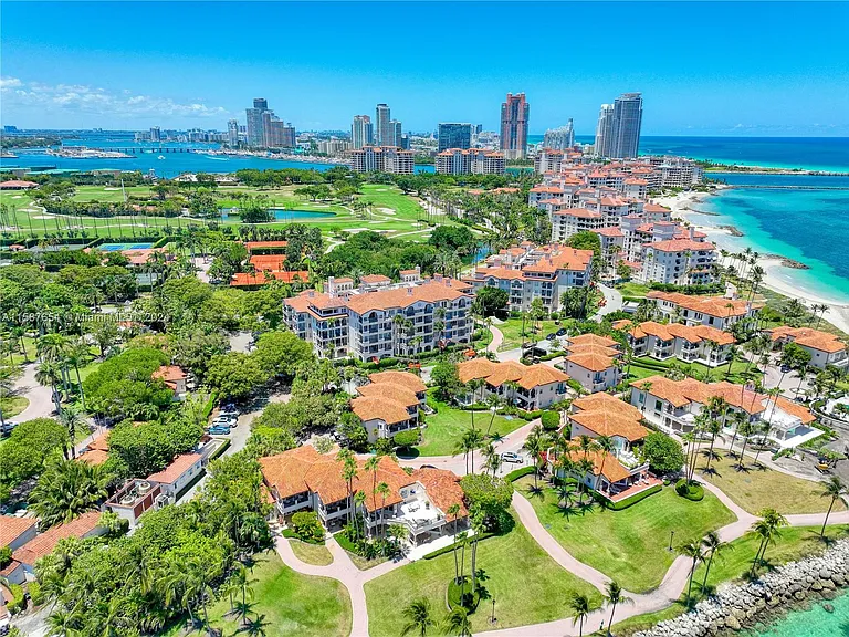 15122 Fisher Island Dr #15122 — Photo 49