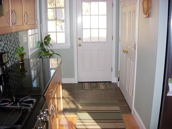 kitchen entry/ mud room