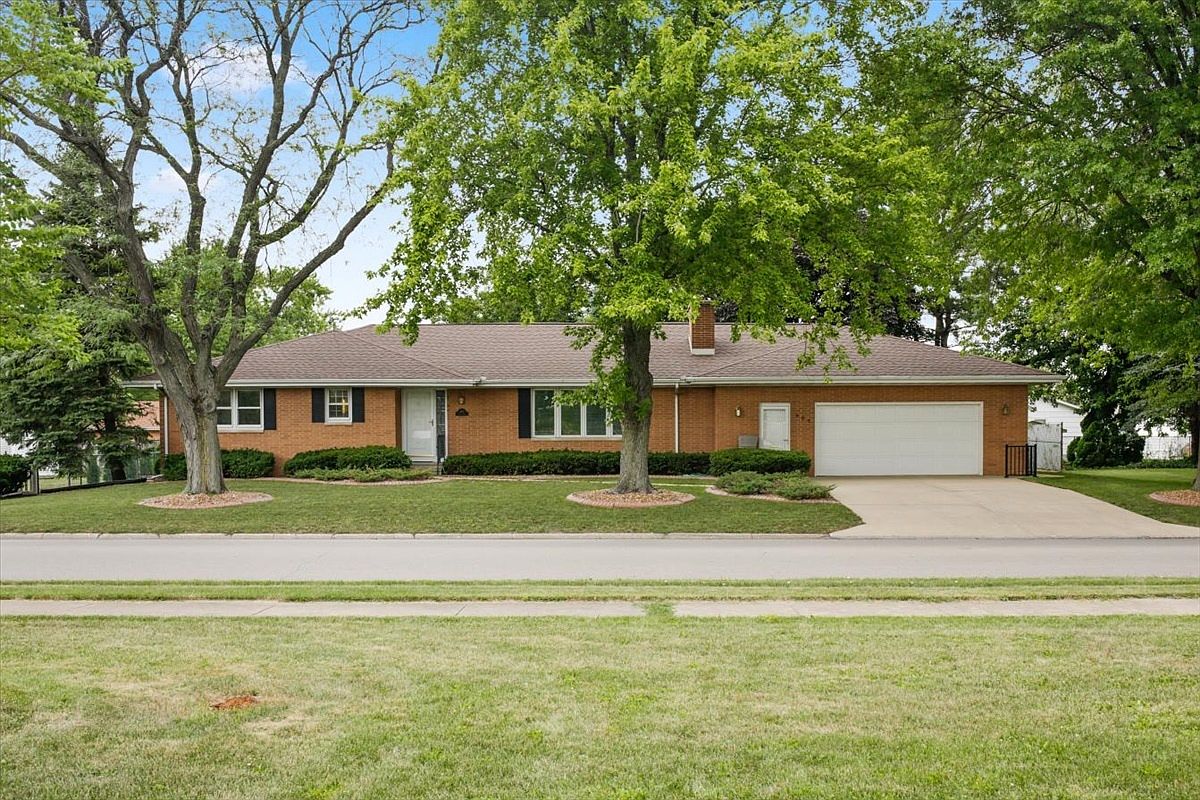 605 Clark St, Rantoul, IL 61866 MLS 11818628 Zillow