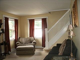 3rd image of 3212 Pleasant Ave