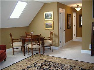 4th image of 21 Liz Ann Dr