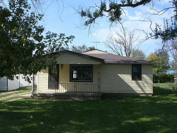 5537 N Clover Elm Dr photo 1