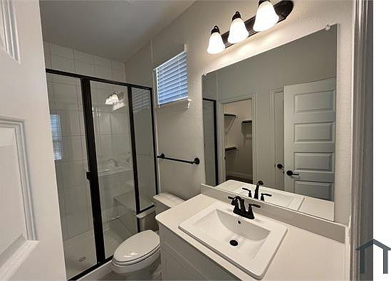 4th image of 1044 Wind River Dr