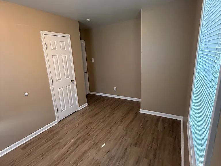 2151 Clark Rd — Photo 10