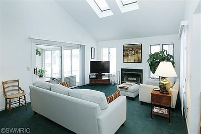 2nd image of 9098 Long Lake Dr E