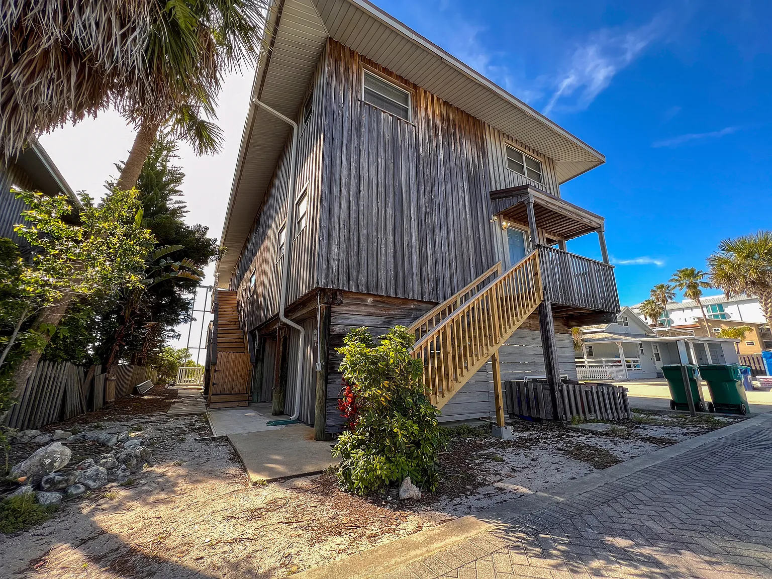 2 bed, 900 sqft, $2,900 — Photo 2