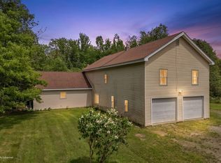 33 Gardiner Street, Sherman, ME 04776