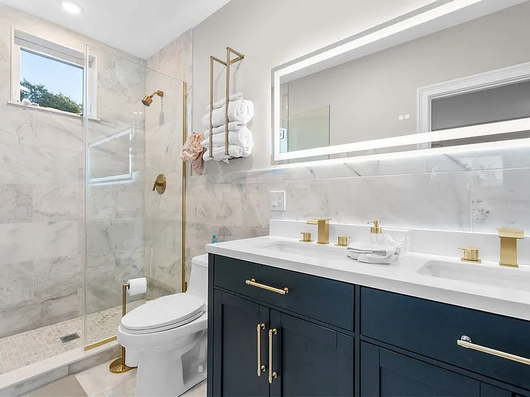 35 Somerset Ave #5A — Photo 7