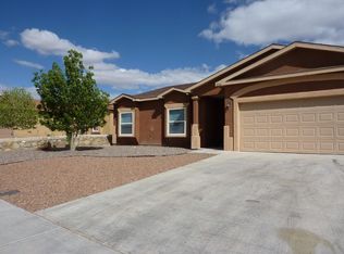1156 Gunsight Peak Dr, Las Cruces, NM 88012