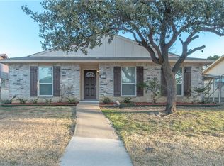 2035 Kings Rd, Carrollton, TX 75007
