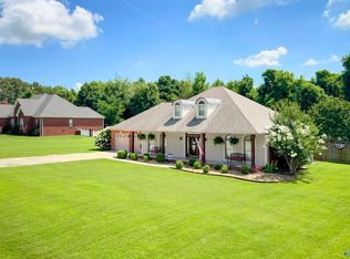 65 Forest Home Dr, Trinity, AL 35673