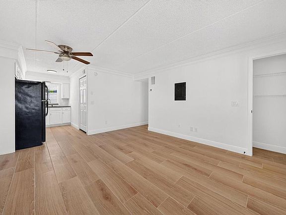 3rd image of 1400 Eudora Rd APT F53