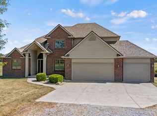 18704 Wappes Rd, Churubusco, IN 46723