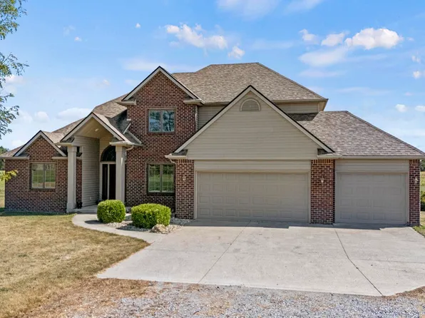 18704 Wappes Rd, Churubusco, IN 46723