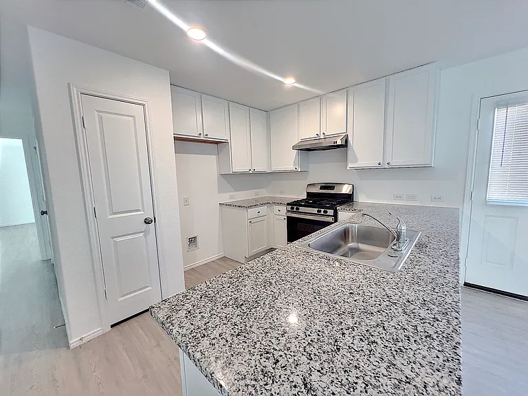 6623 Whirling Path — Photo 12