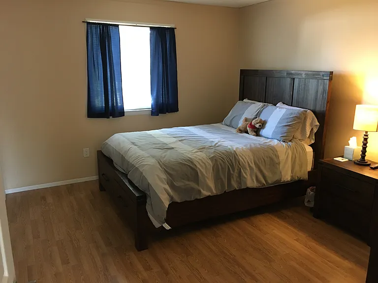 260 Richard St #4 — Photo 12
