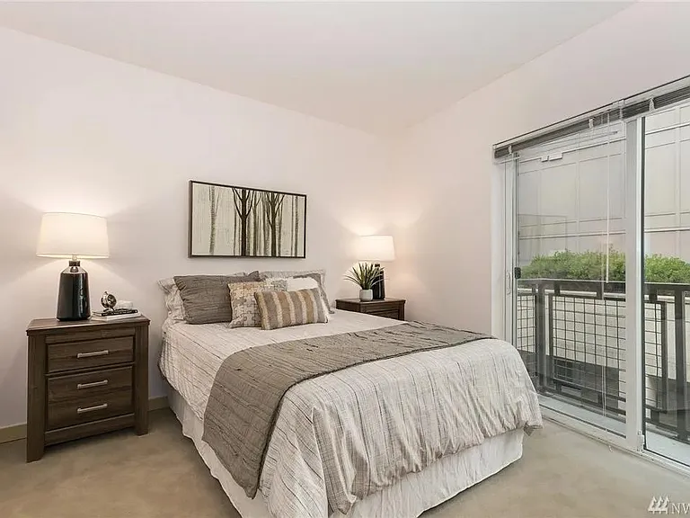 1410 E Pine St #W327 — Photo 9