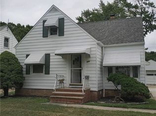 435 E 271st St, Euclid, OH