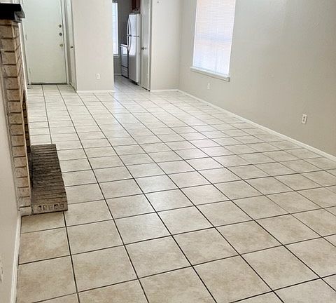 3rd image of 2408 Long Dr #A