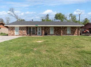 2220 N Rose Park Ave, Sulphur, LA 70663