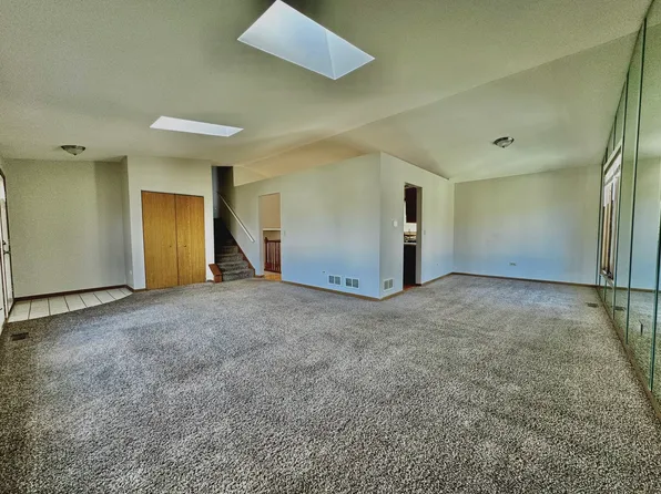 18066 Poplar Lane, Country Club Hills, IL 60478