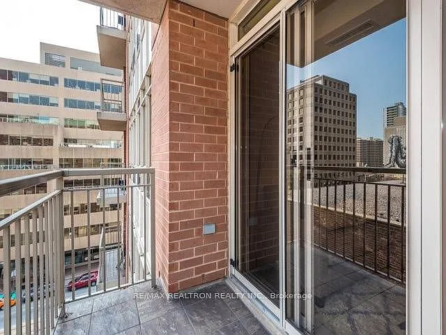60 Saint Clair Ave W #1204 — Photo 23
