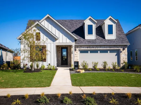 1400 Martingale St, Georgetown, TX 78633