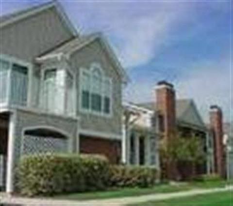 2nd image of 4053 Berkshire Dr