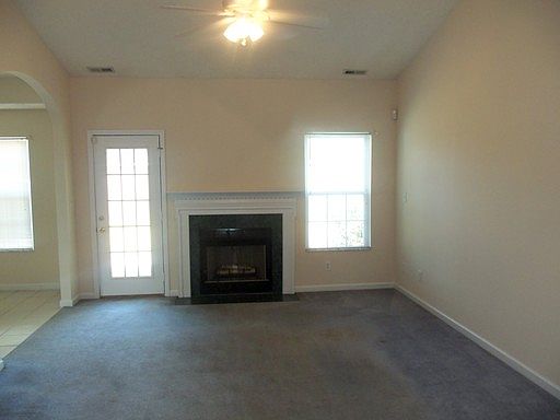 3rd image of 3413 Ireland Dr