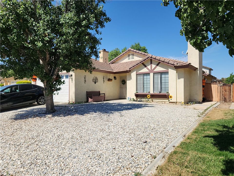 1st image of 12386 Emeraldstone Dr