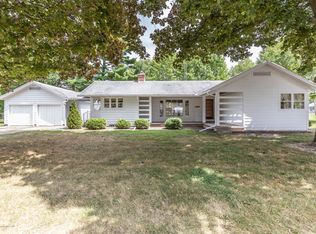 420 Julian Ave, Lansing, MI