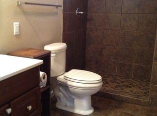 3709 Rogers Rd NW, Cedar Rapids, IA 52405