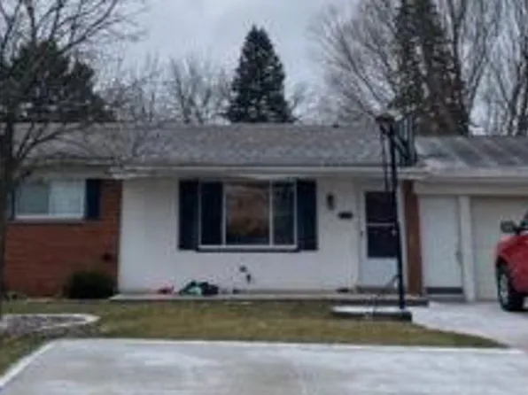 5410 Wiley Dr, Shelby Township, MI 48317