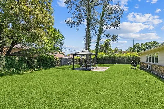 3738 Somerset Dr — Photo 33