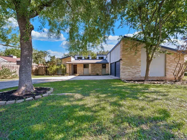 1214 Phantom Valley St, San Antonio, TX 78232