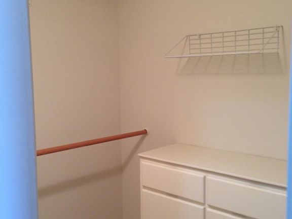 4th image of 4691 Albany Cir APT 130