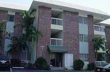 1st image of 2424 SE 17th St APT 206
