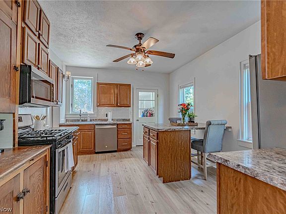 5th image of 57 West St