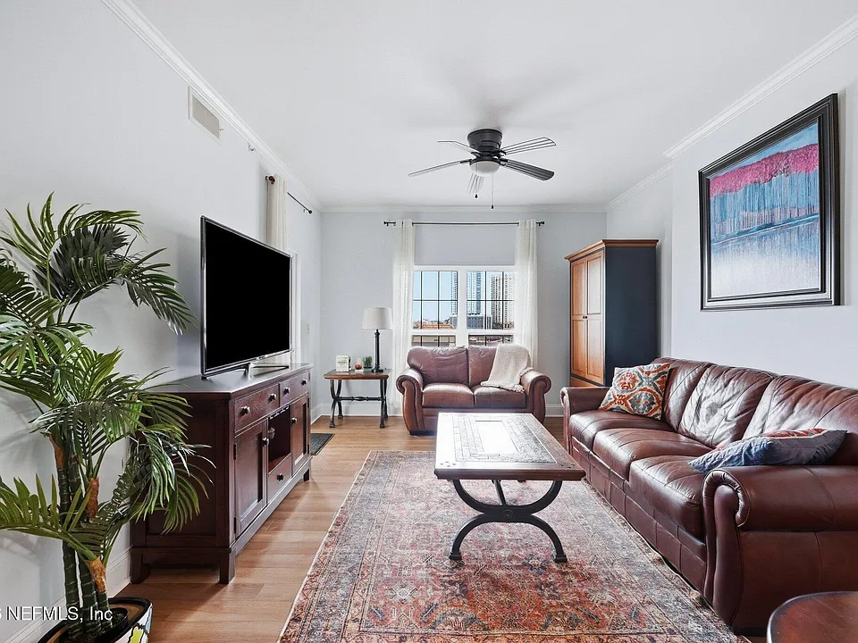400 E Bay St #410