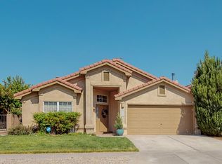 6204 Whisper Ridge Dr NW, Albuquerque, NM 87120